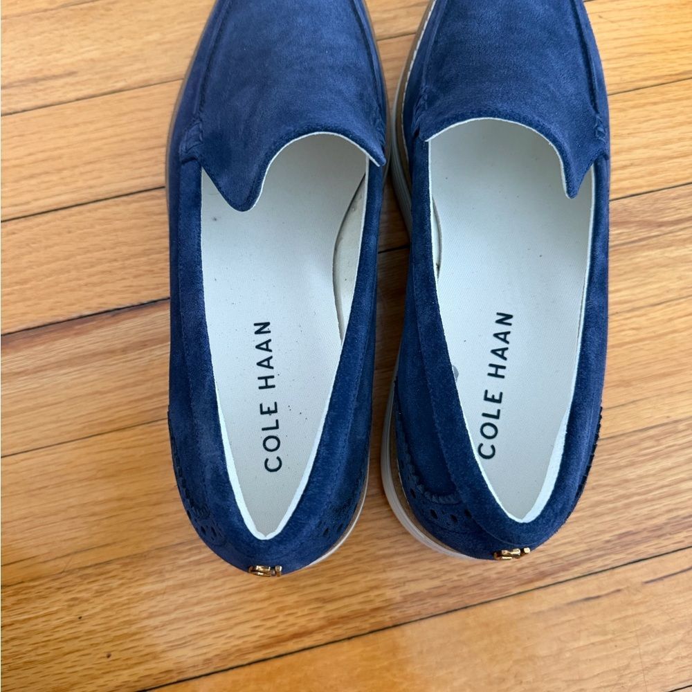 Cole Haan Dark Blue Loafers with ivory Sole size 10.5 - Picture 9 of 10